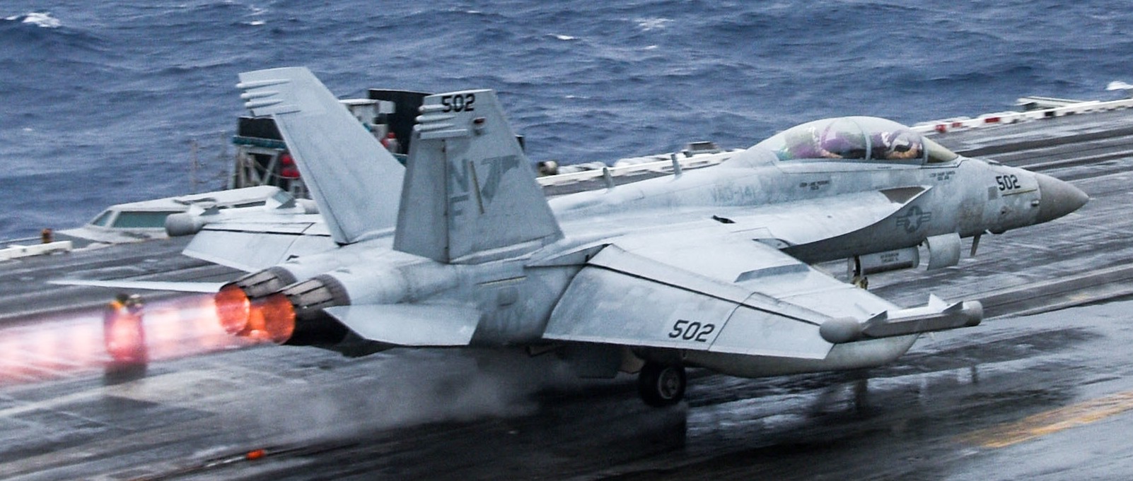 vaq-141 shadowhawks electronic attack squadron boeing ea-18g growler us navy cvw-5 uss ronald reagan cvn-76 116
