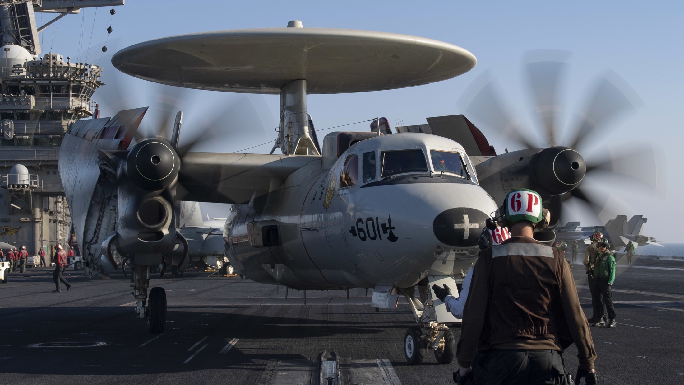 vaw-116 sun kings airborne command control squadron carrier early warning cvw-17 uss nimitz cvn-68 92