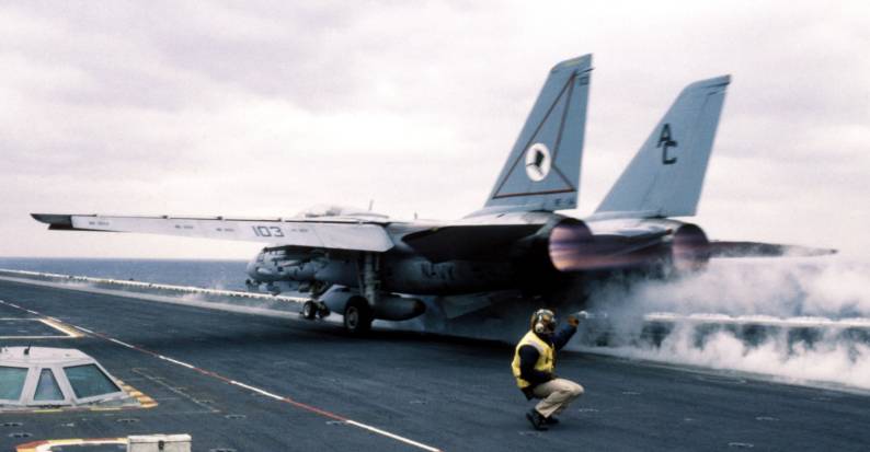 vf-14 tophatters fighter squadron f-14a tomcat cvw-3 carrier qualifications uss dwight d. eisenhower cvn 69