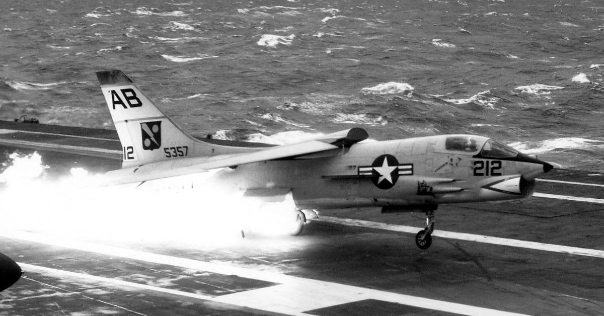 vf-11 red rippers fighter squadron us navy fitron f8u-1 crusader carrier air group cvg-1 uss franklin d. roosevelt cva-42 105