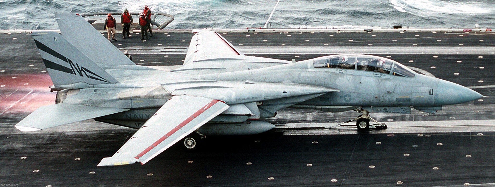 vf-154 black knights fighter squadron us navy f-14a tomcat carrier air wing cvw-14 uss constellation cv-64