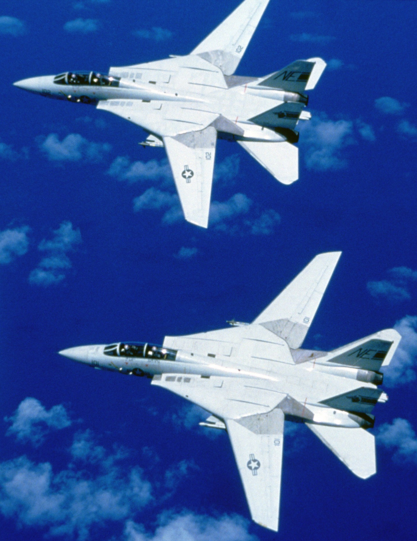 vf-1 wolfpack fighter squadron f-14a tomcat carrier air wing cvw-2 uss ranger cv-61 28