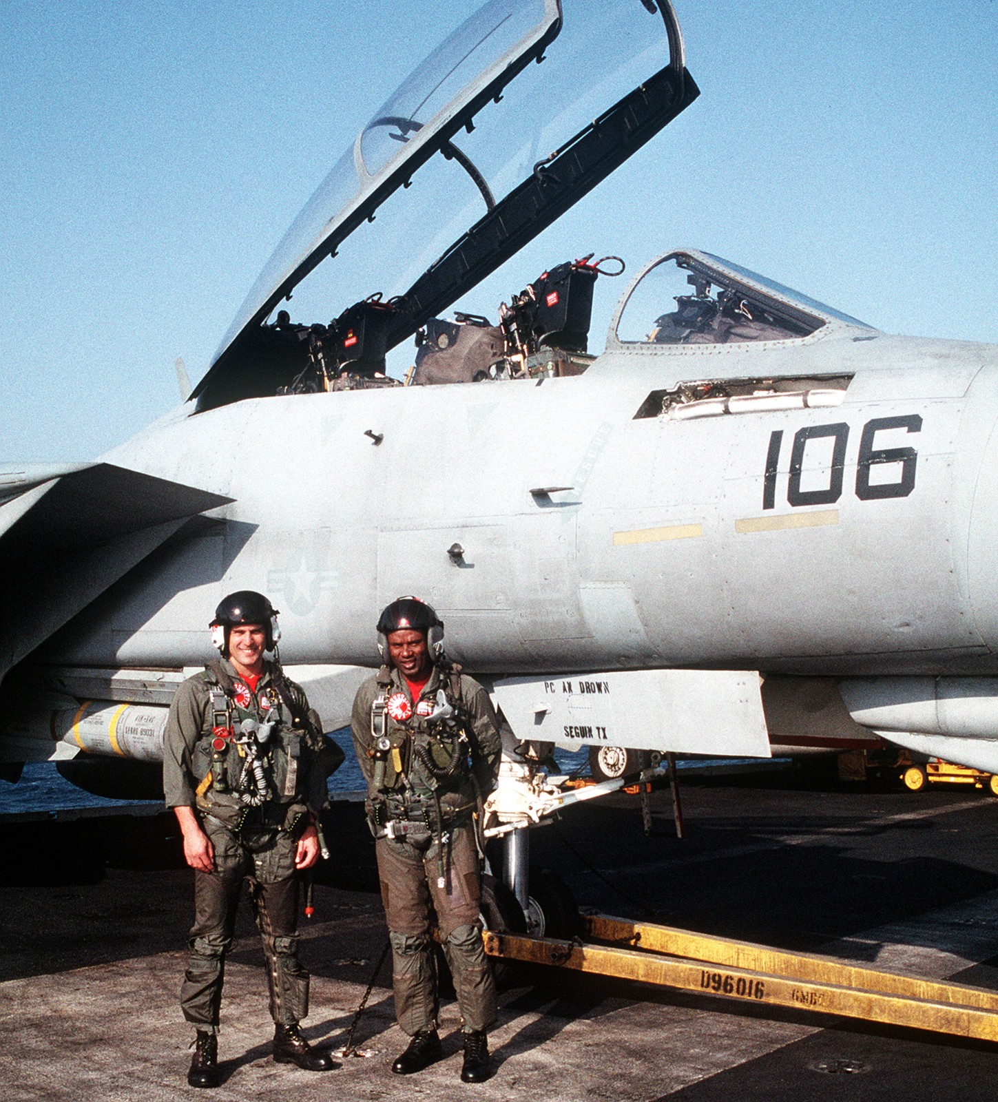 vf-1 wolfpack fighter squadron f-14a tomcat carrier air wing cvw-2 uss ranger cv-61 63