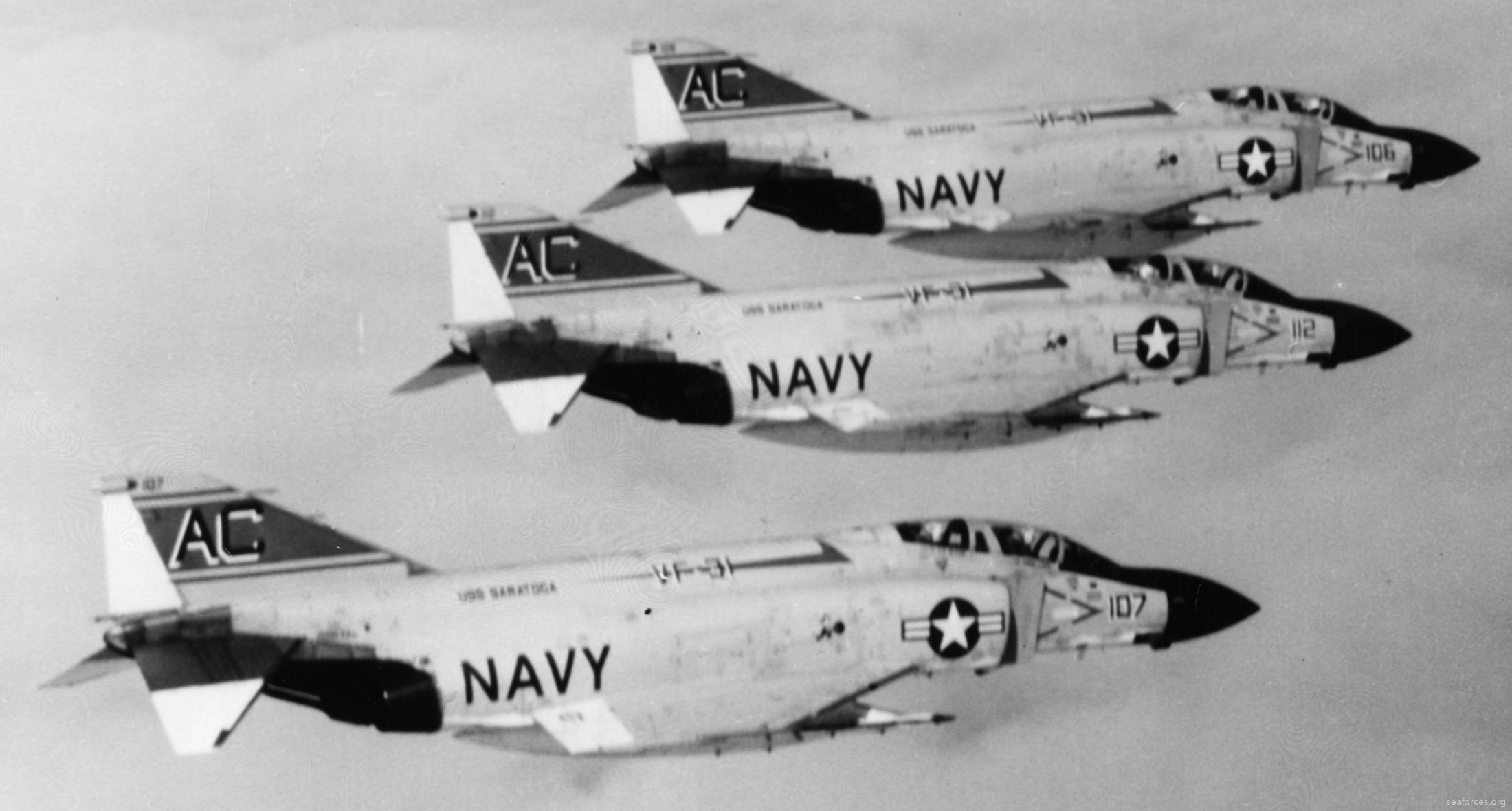 vf-31 tomcatters fighter squadron navy f-4j phantom ii cvw-3 uss saratoga cv-60 122