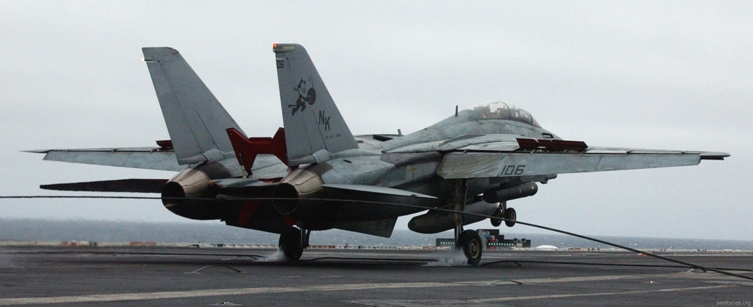 vf-31 tomcatters fighter squadron navy f-14d tomcat cvw-14 uss john c. stennis cvn-74 208 northern edge 2004