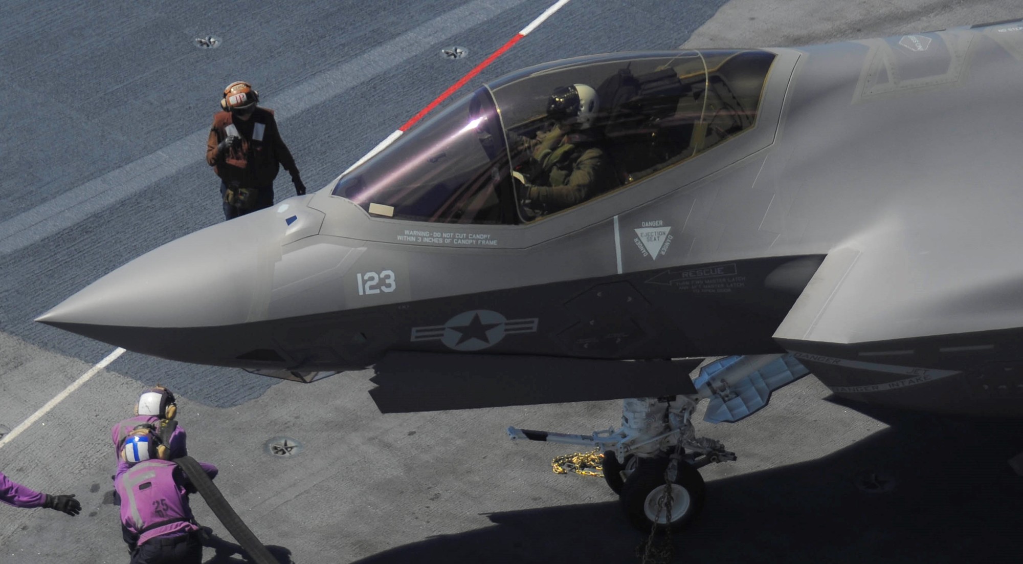 vfa-101 grim reapers strike fighter squadron us navy f-35c lightning jsf frs 46