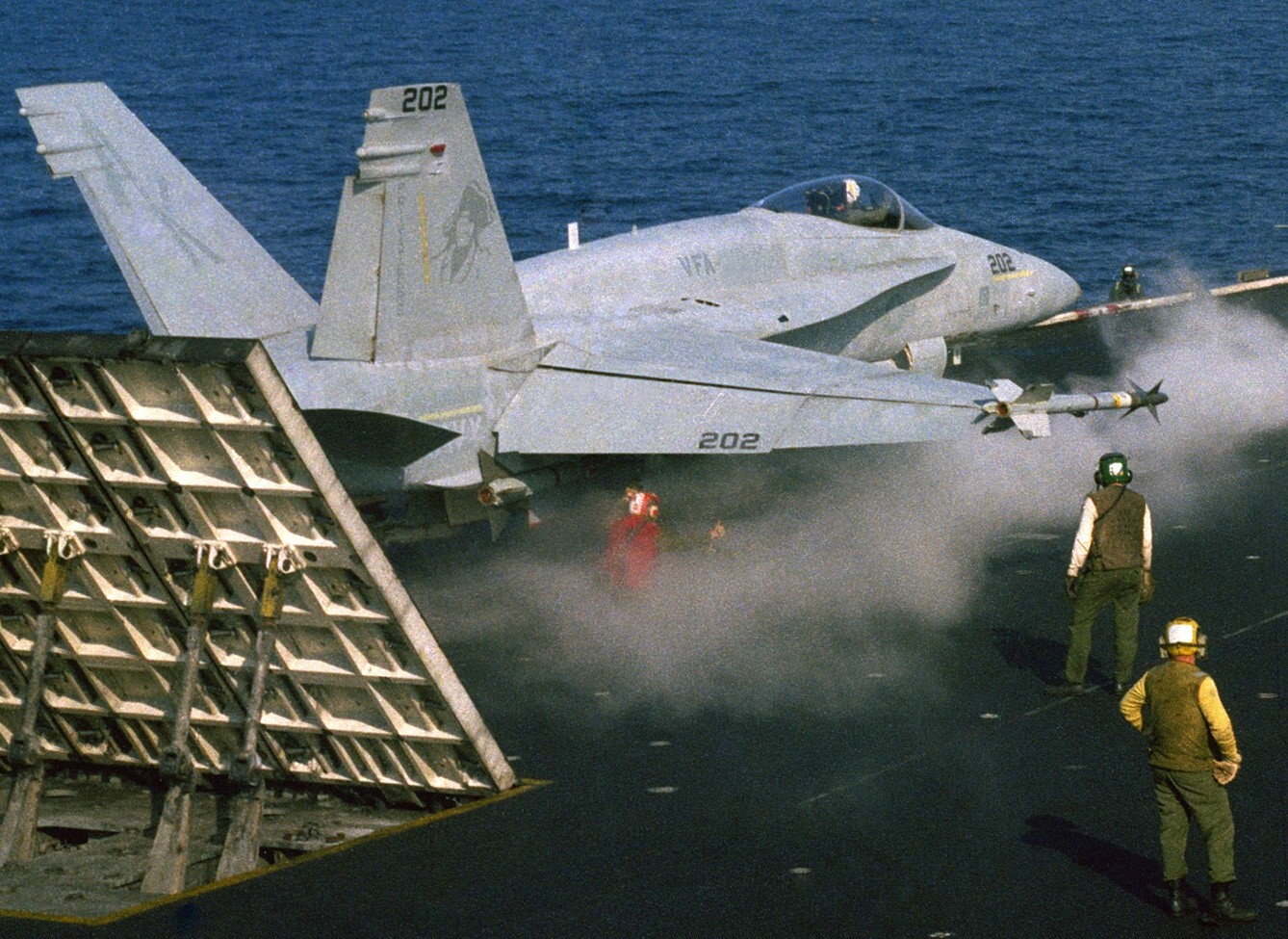 vfa-132 privateers strike fighter squadron f/a-18a hornet cvw-13 uss coral sea cv-43 1986 02 operation eldorado canyon lybia