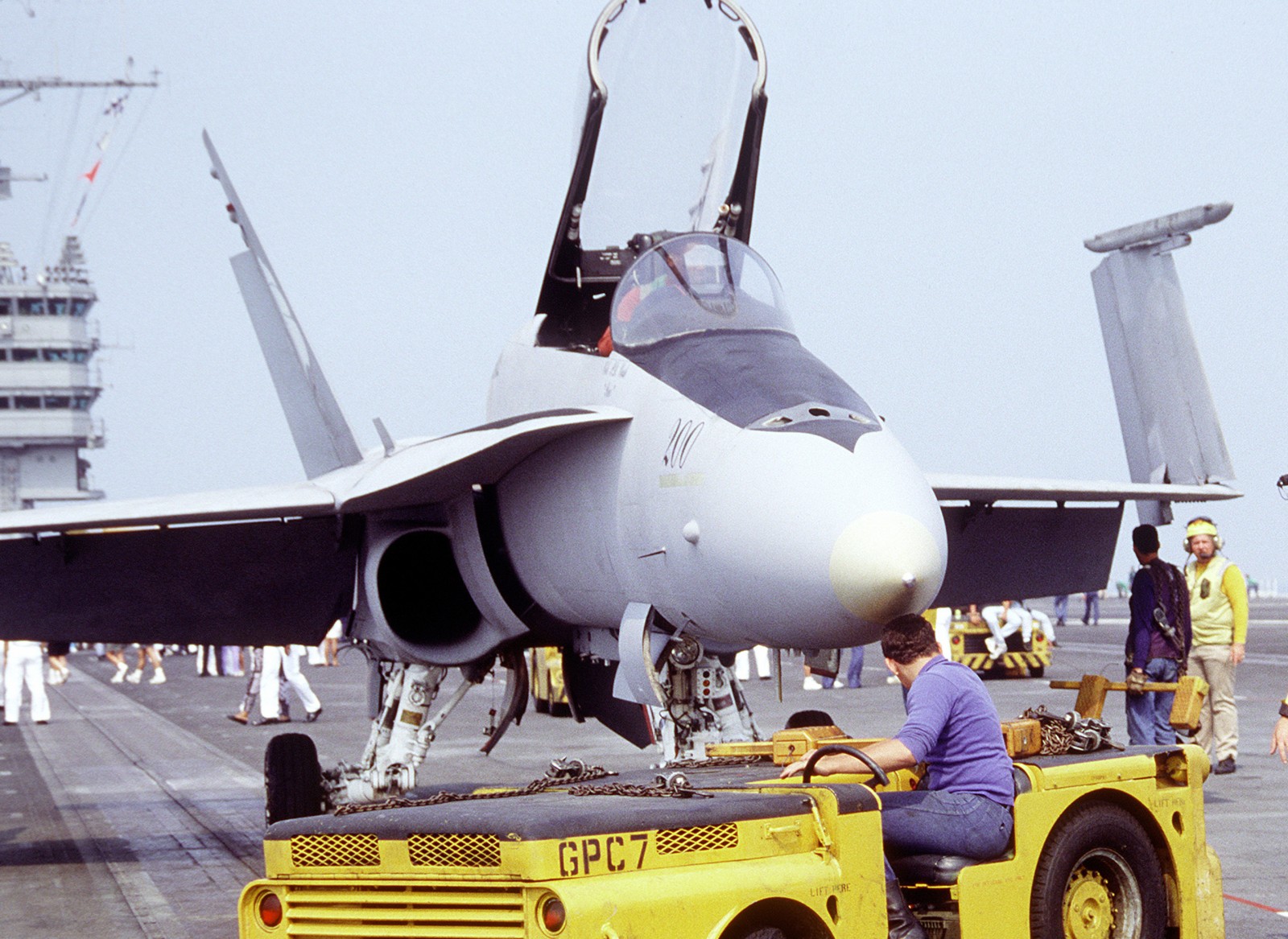 vfa-132 privateers strike fighter squadron f/a-18a hornet cvw-13 uss abraham lincoln cvn-72 1990 24