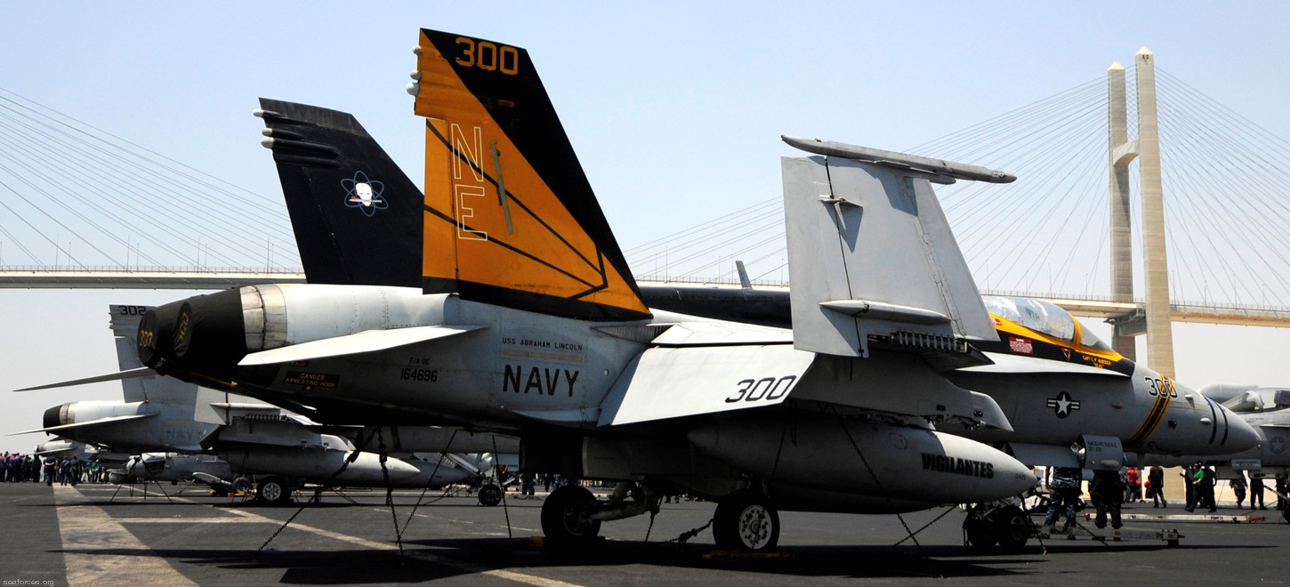 vfa-151 vigilantes strike fighter squadron navy f/a-18c hornet carrier air wing cvw-2 uss abraham lincoln cvn-72 18