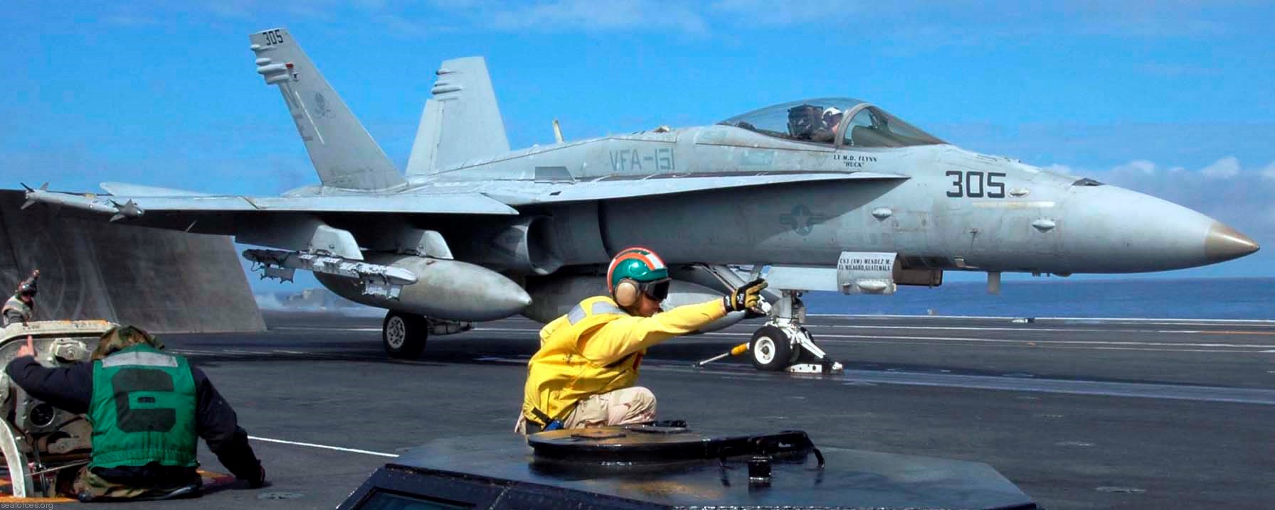 vfa-151 vigilantes strike fighter squadron navy f/a-18c hornet carrier air wing cvw-2 uss abraham lincoln cvn-72 65