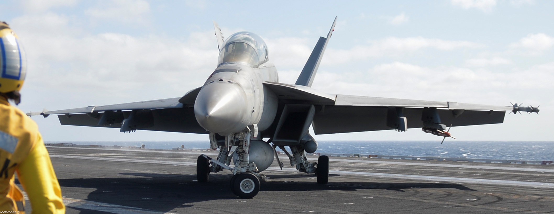 vfa-154 black knights strike fighter squadron navy f/a-18f super hornet carrier air wing cvw-11 uss nimitz cvn-68 10