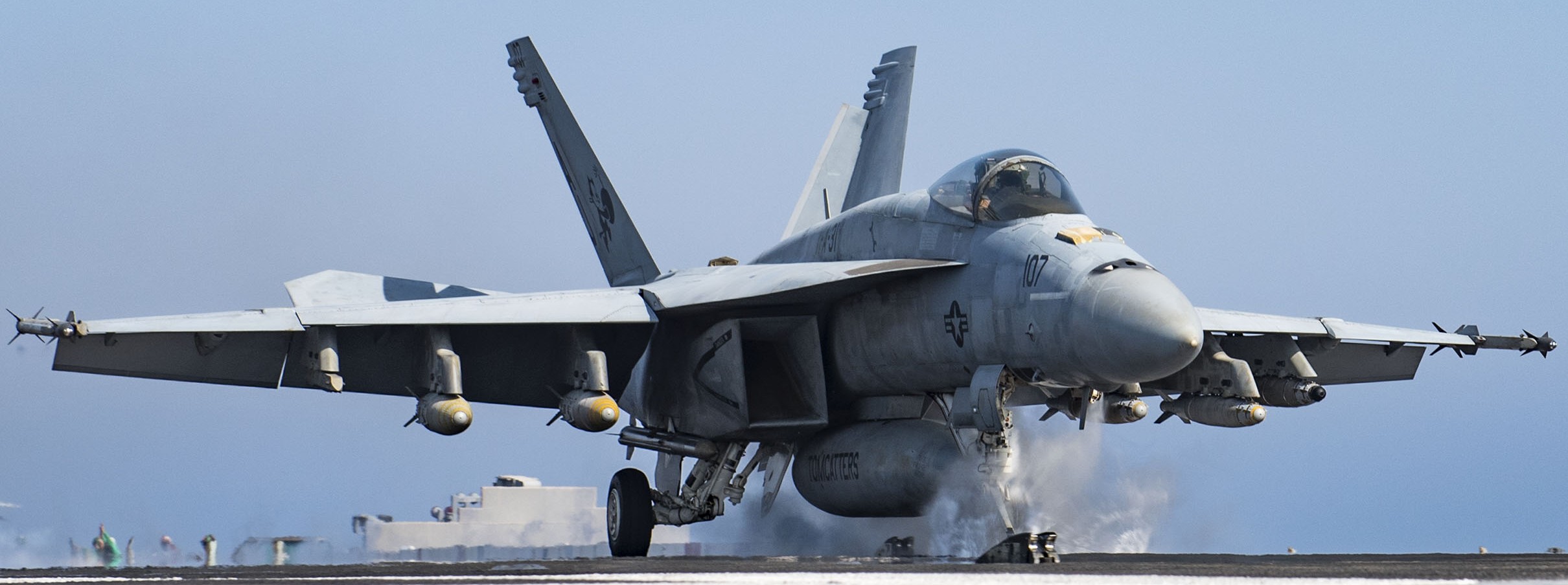 vfa-31 tomcatters strike fighter squadron f/a-18e super hornet us navy cvn-77 uss george h. w. bush cvw-8 46