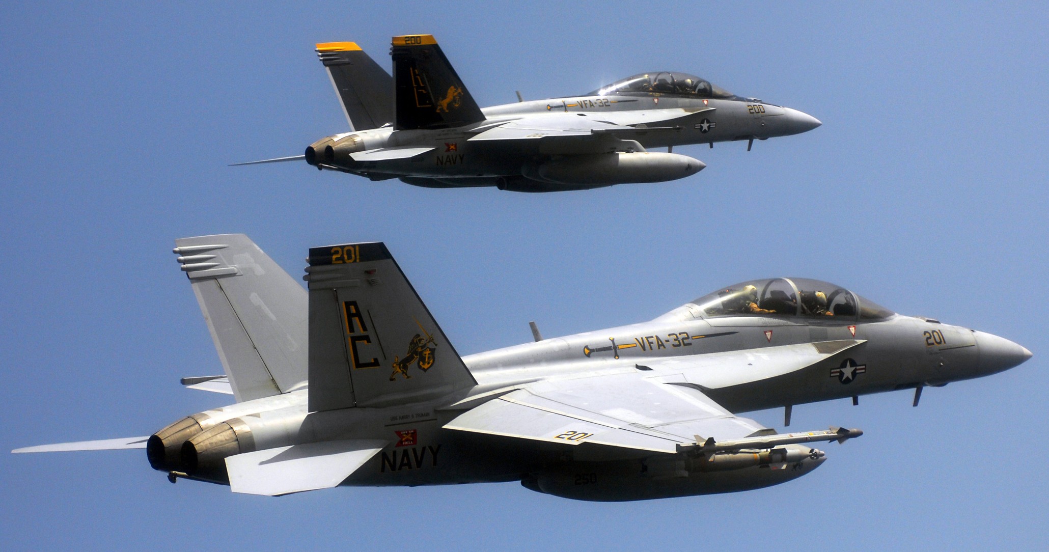 vfa-32 swordsmen strike fighter squadron f/a-18f super hornet cvw-3 us navy nas oceana virginia uss cvn 64x