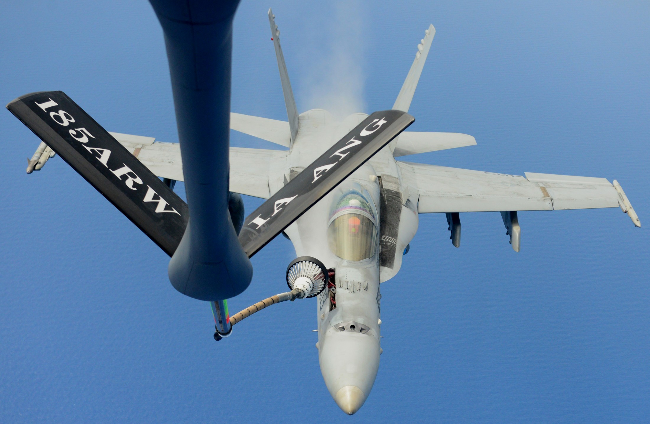 vfa-34 blue blasters strike fighter squadron f/a-18c hornet cvn-73 uss george washington cvw-2 us navy 130p