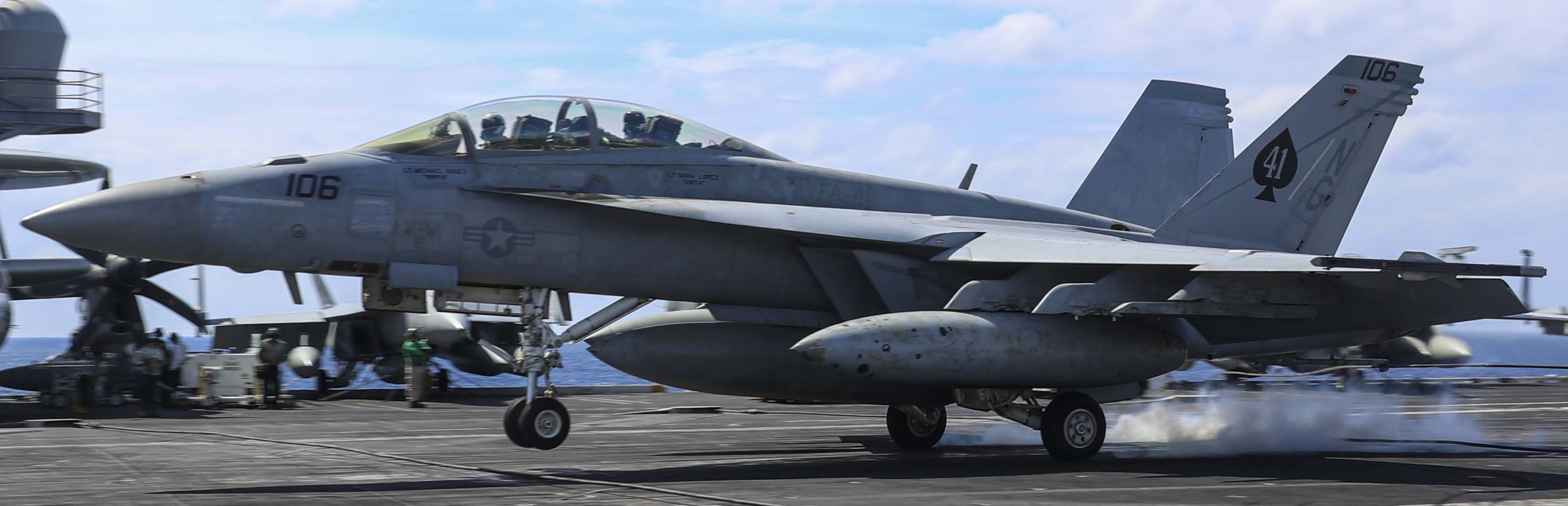 vfa-41 black aces strike fighter squadron f/a-18f super hornet cvw-9 cvn-72 uss abraham lincoln us navy 79