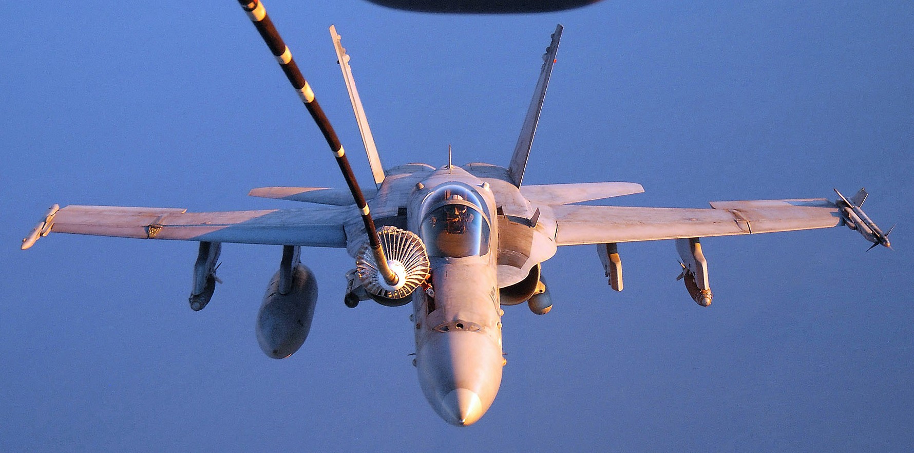 vfa-94 mighty shrikes strike fighter squadron f/a-18c hornet cvw-11 uss nimitz cvn-68 us navy 45p