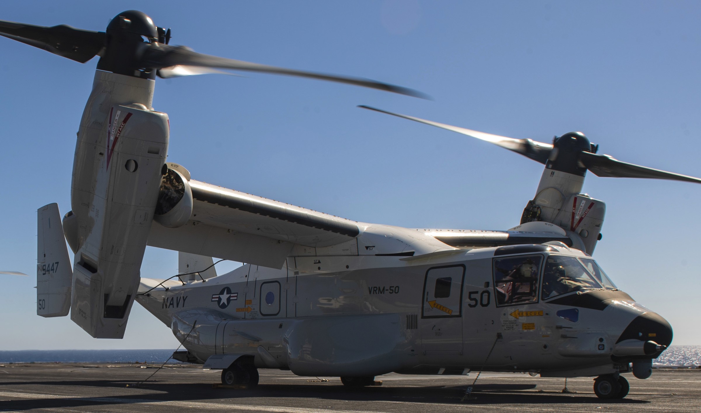 vrm-50 sun hawks fleet logistics multi mission squadron us navy bell boeing cmv-22b osprey replacement frs uss nimitz cvn-68 08