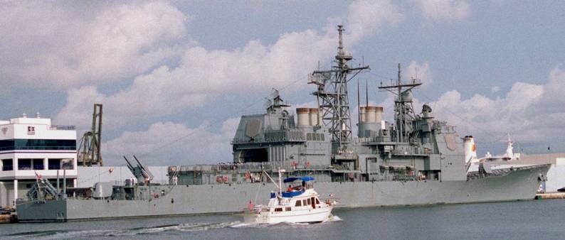 USS Ticonderoga CG 47 - guided missile cruiser - US Navy