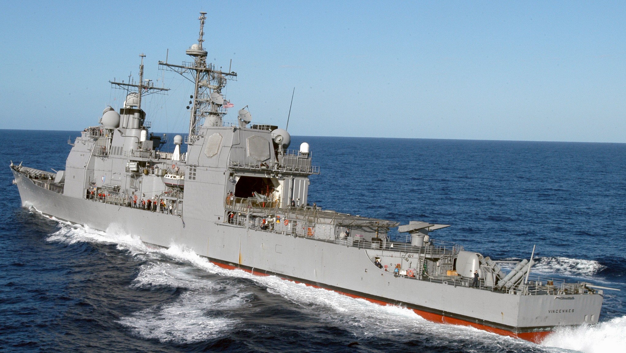 cg-49 uss vincennes ticonderoga class guided missile cruiser aegis us navy 7th fleet aor 08