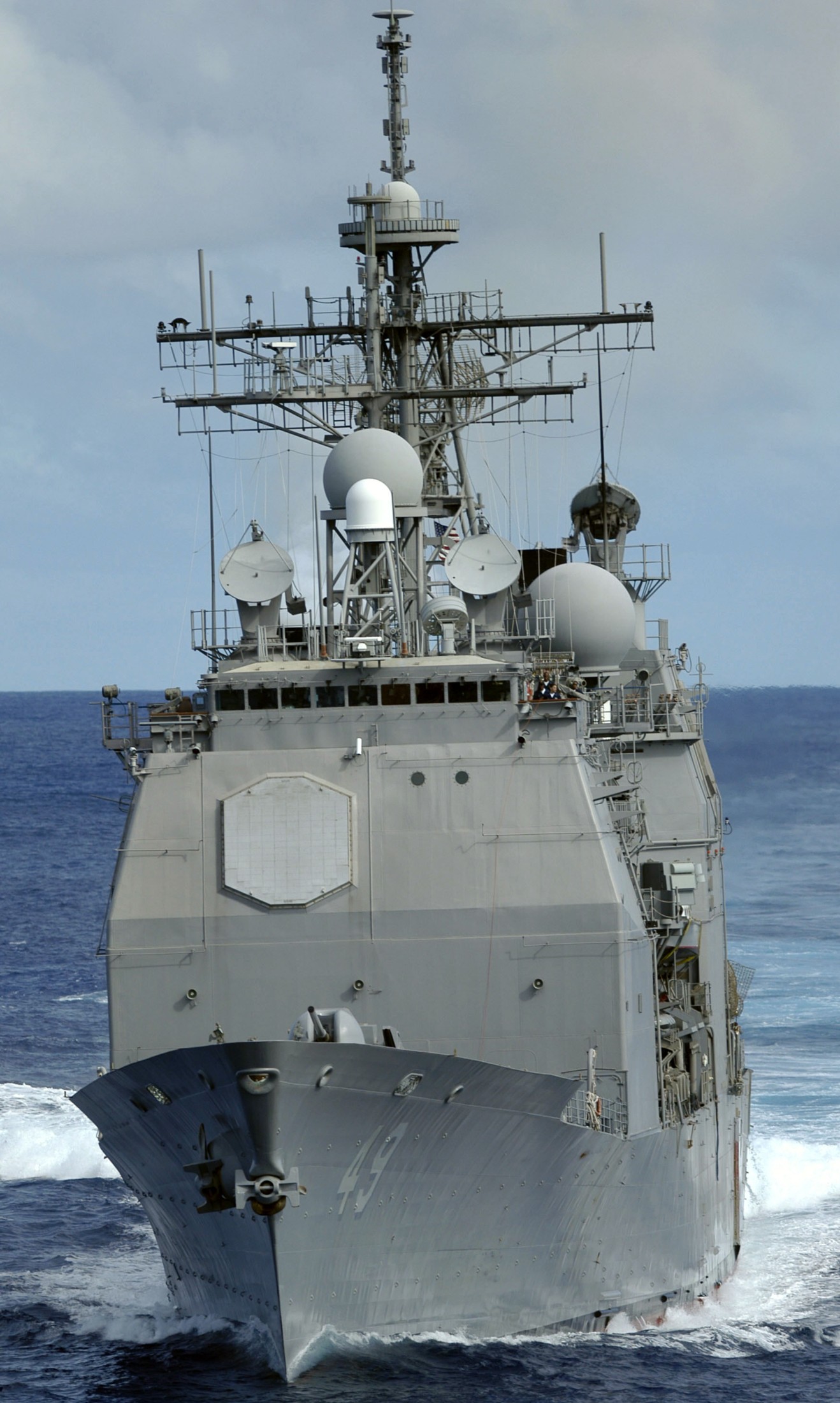 cg-49 uss vincennes ticonderoga class guided missile cruiser aegis us navy 09
