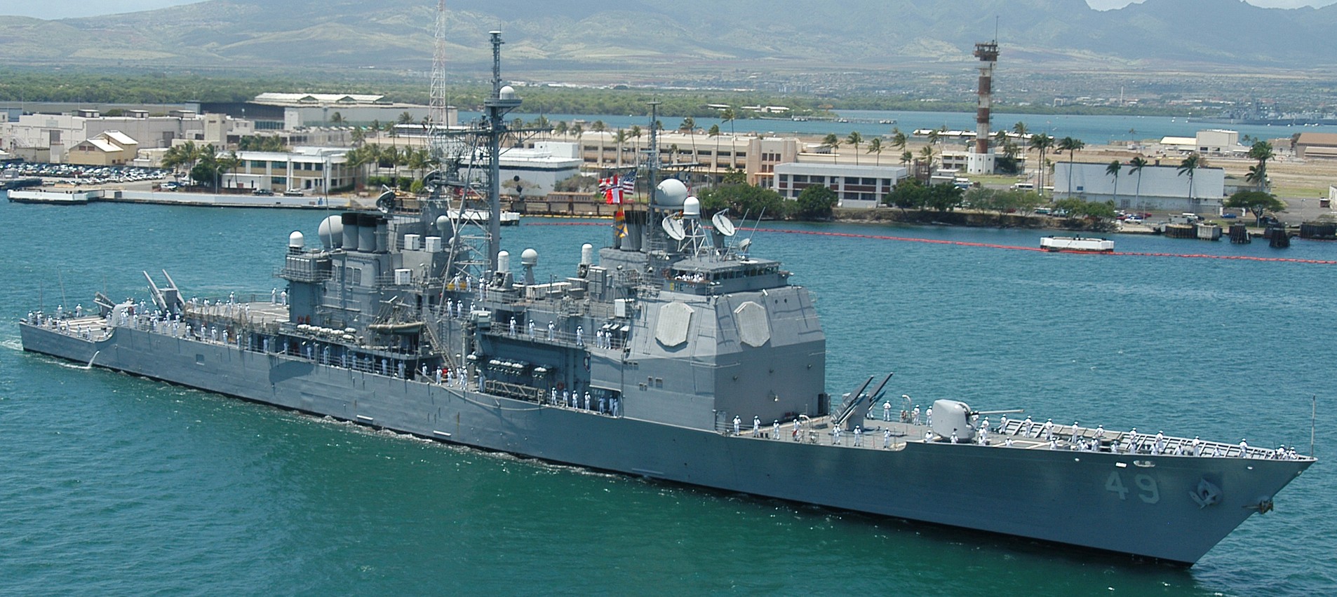 cg-49 uss vincennes ticonderoga class guided missile cruiser aegis us navy pearl harbor hawaii 17