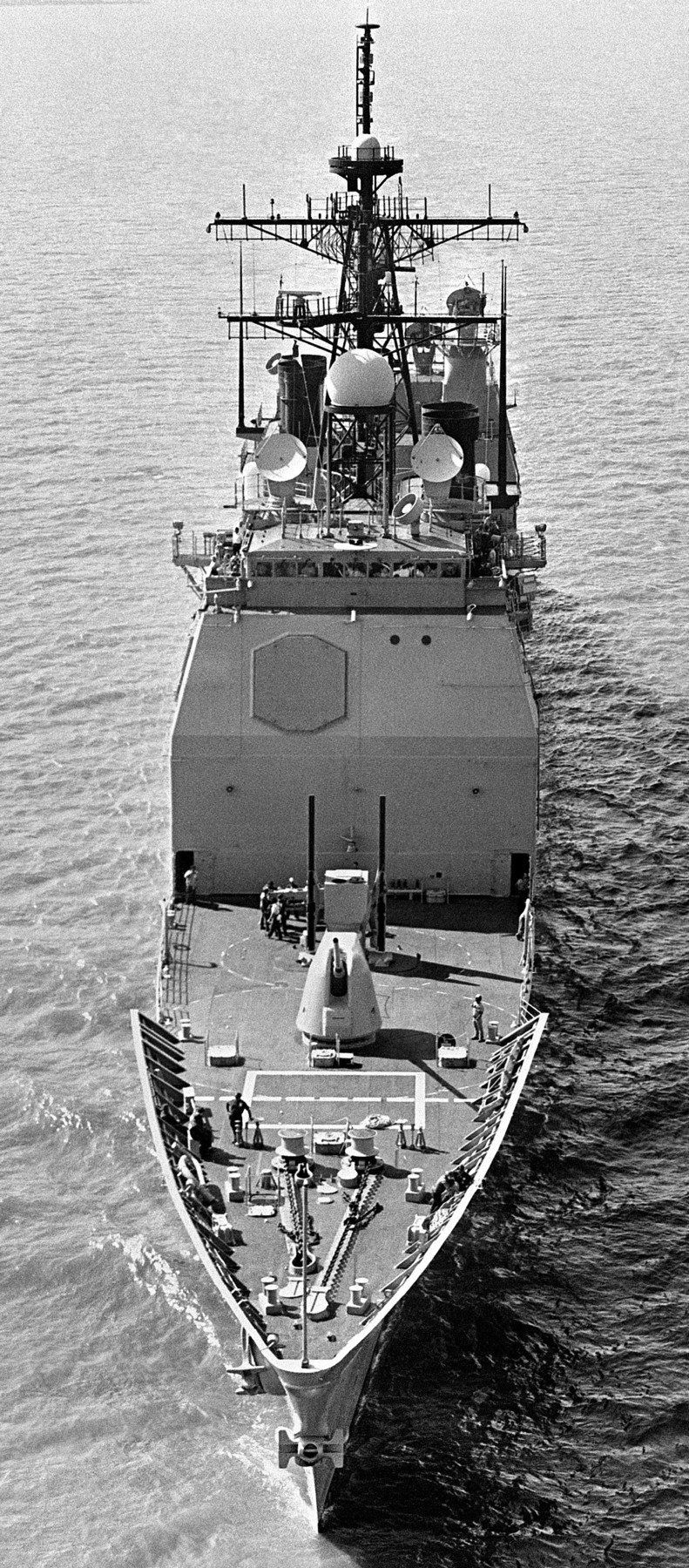 cg-49 uss vincennes ticonderoga class guided missile cruiser aegis us navy 32