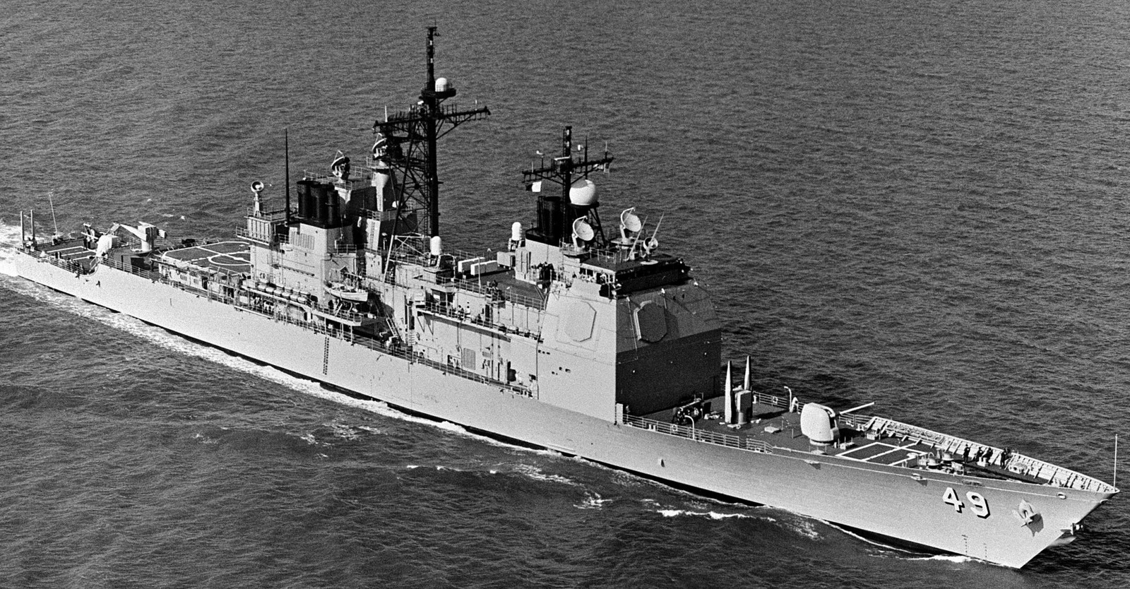 cg-49 uss vincennes ticonderoga class guided missile cruiser aegis us navy 37