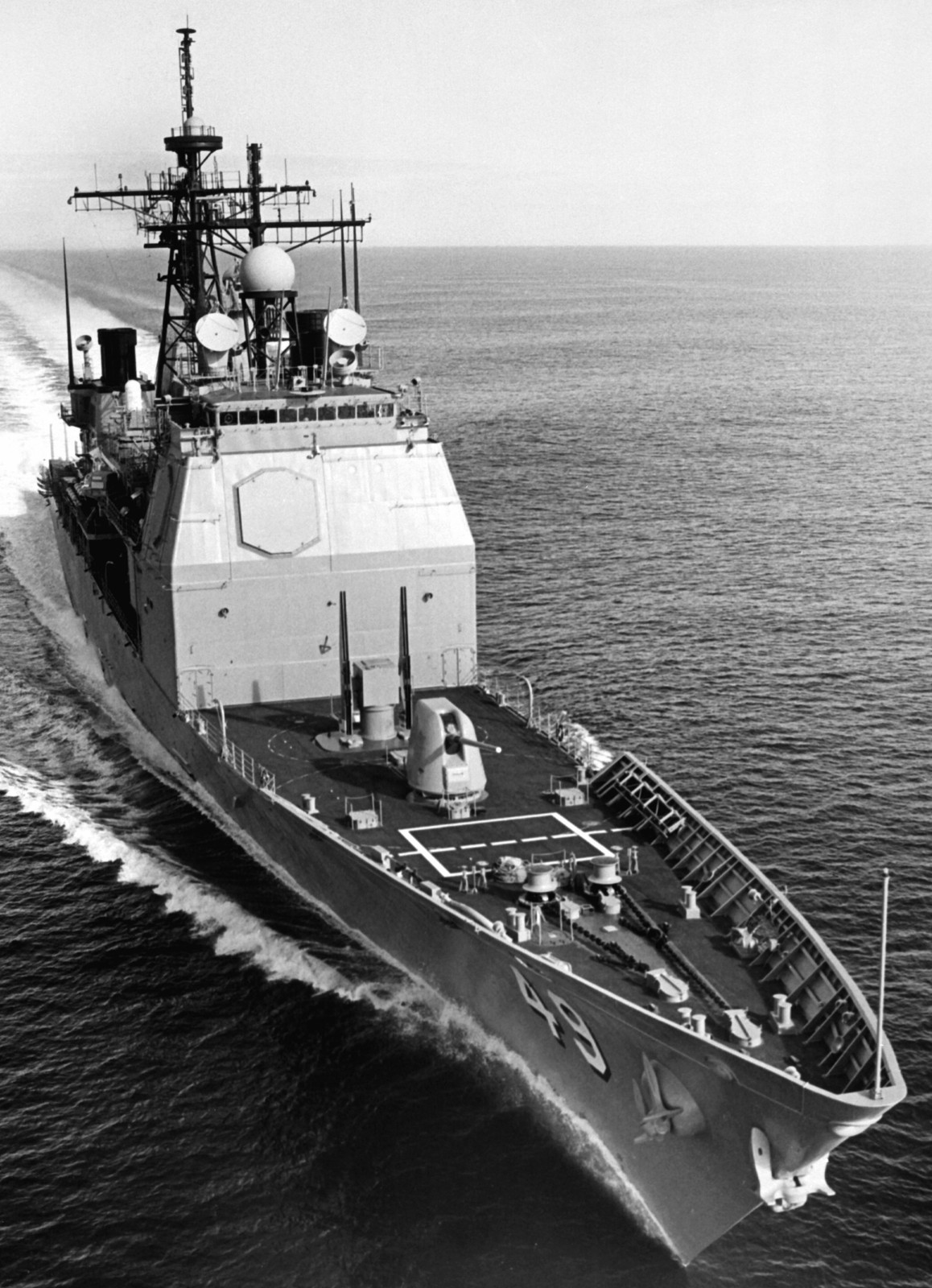 cg-49 uss vincennes ticonderoga class guided missile cruiser aegis us navy 40