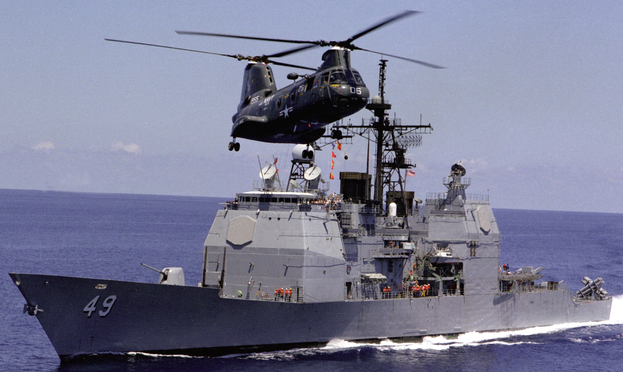 cg-49 uss vincennes ticonderoga class guided missile cruiser aegis us navy 54
