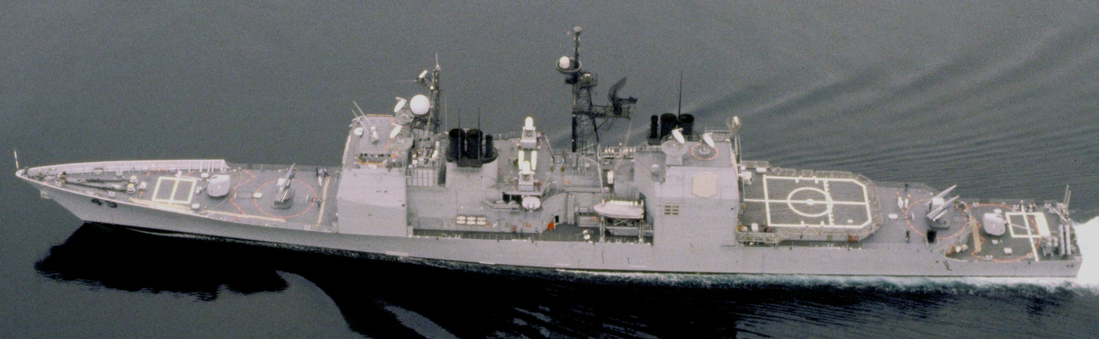 cg-49 uss vincennes ticonderoga class guided missile cruiser aegis us navy 62