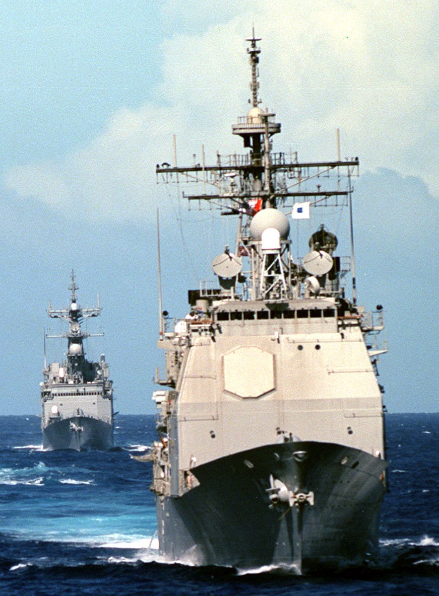 cg-49 uss vincennes ticonderoga class guided missile cruiser aegis us navy 77