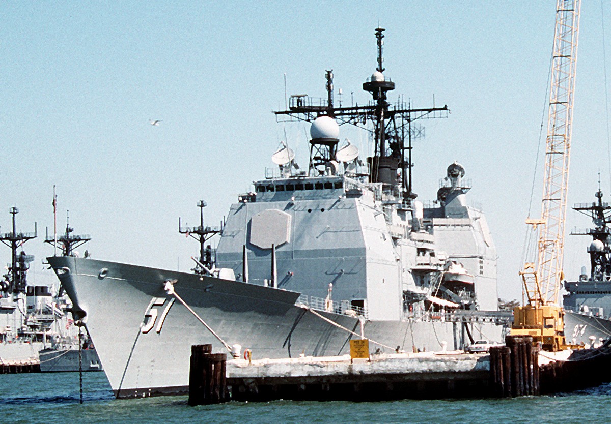 cg-51 uss thomas s. gates ticonderoga class guided missile cruiser aegis us navy norfolk virginia 38