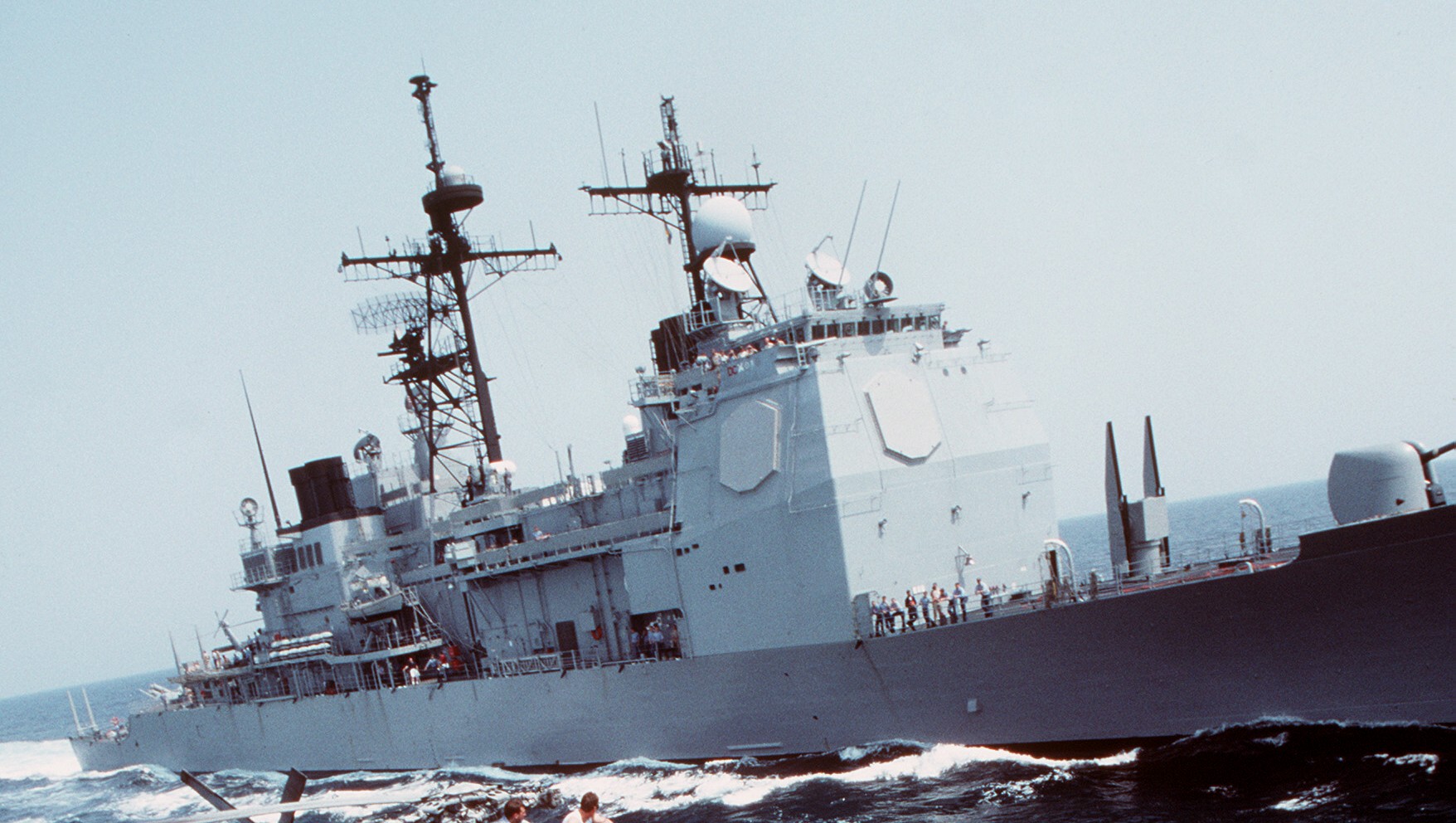 cg-51 uss thomas s. gates ticonderoga class guided missile cruiser aegis us navy black sea 39