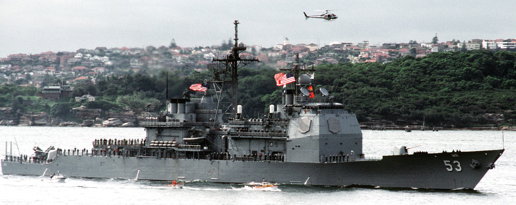 cg-53 uss mobile bay ticonderoga class guided missile cruiser aegis us navy sydney australia 23