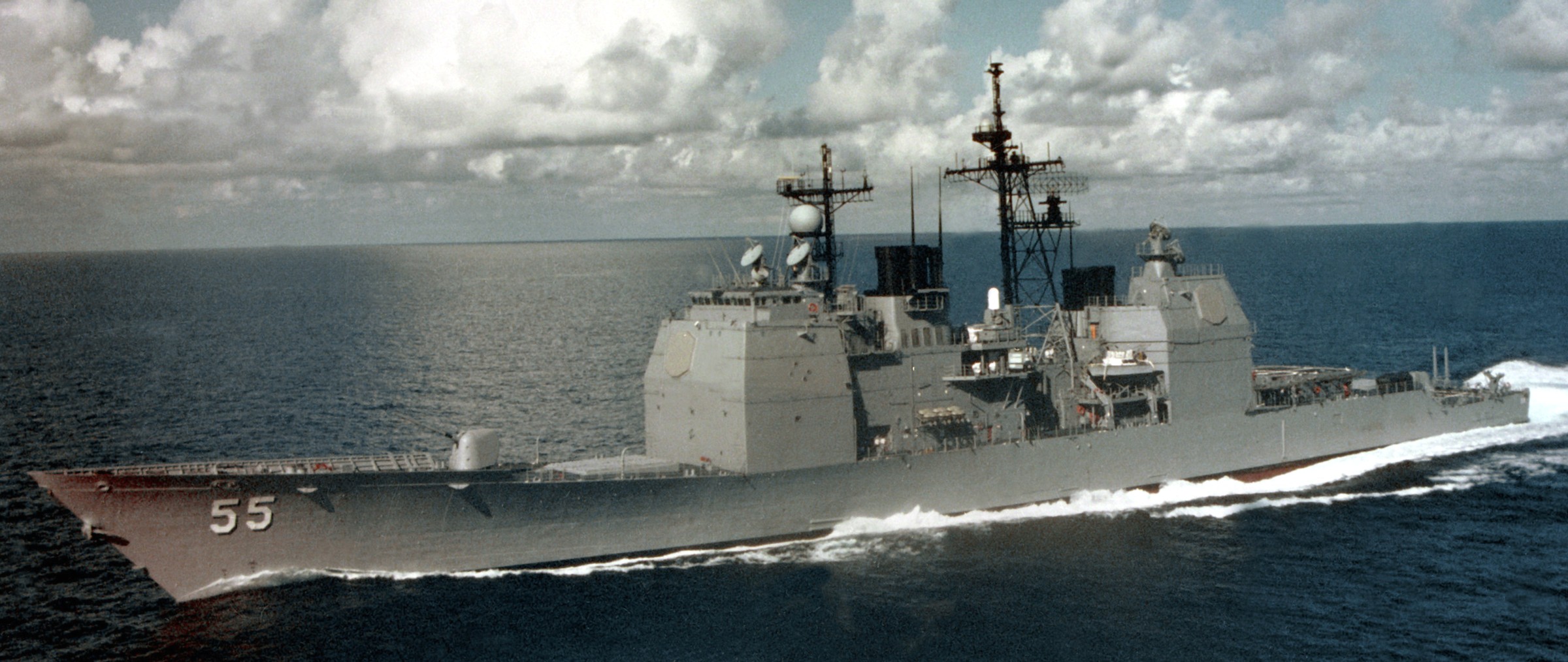 cg-55 uss leyte gulf ticonderoga class guided missile cruiser aegis us navy 12