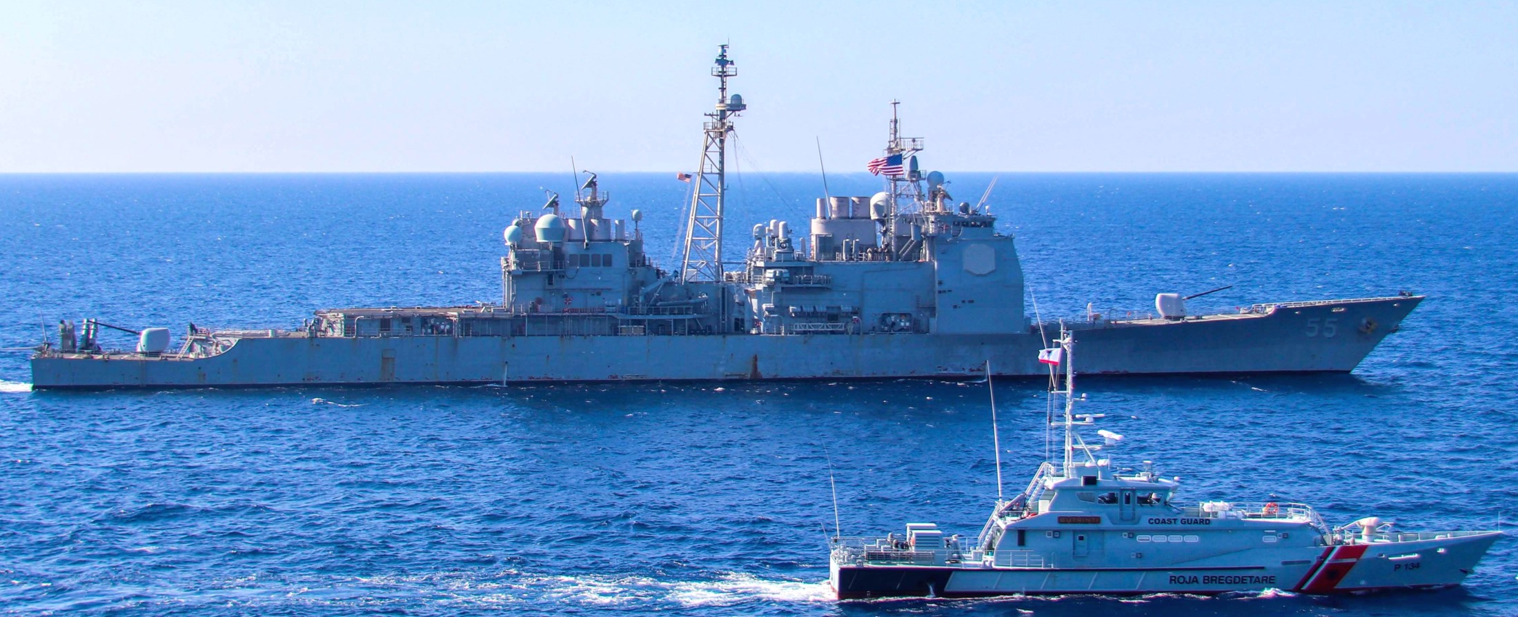 cg-55 uss leyte gulf ticonderoga class guided missile cruiser aegis us navy 84