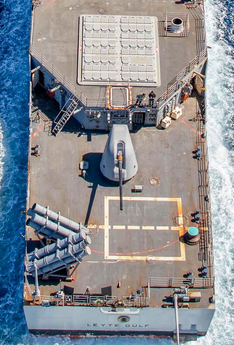 cg-55 uss leyte gulf ticonderoga class guided missile cruiser aegis us navy armament mk.41 vls mk.45 gun 96