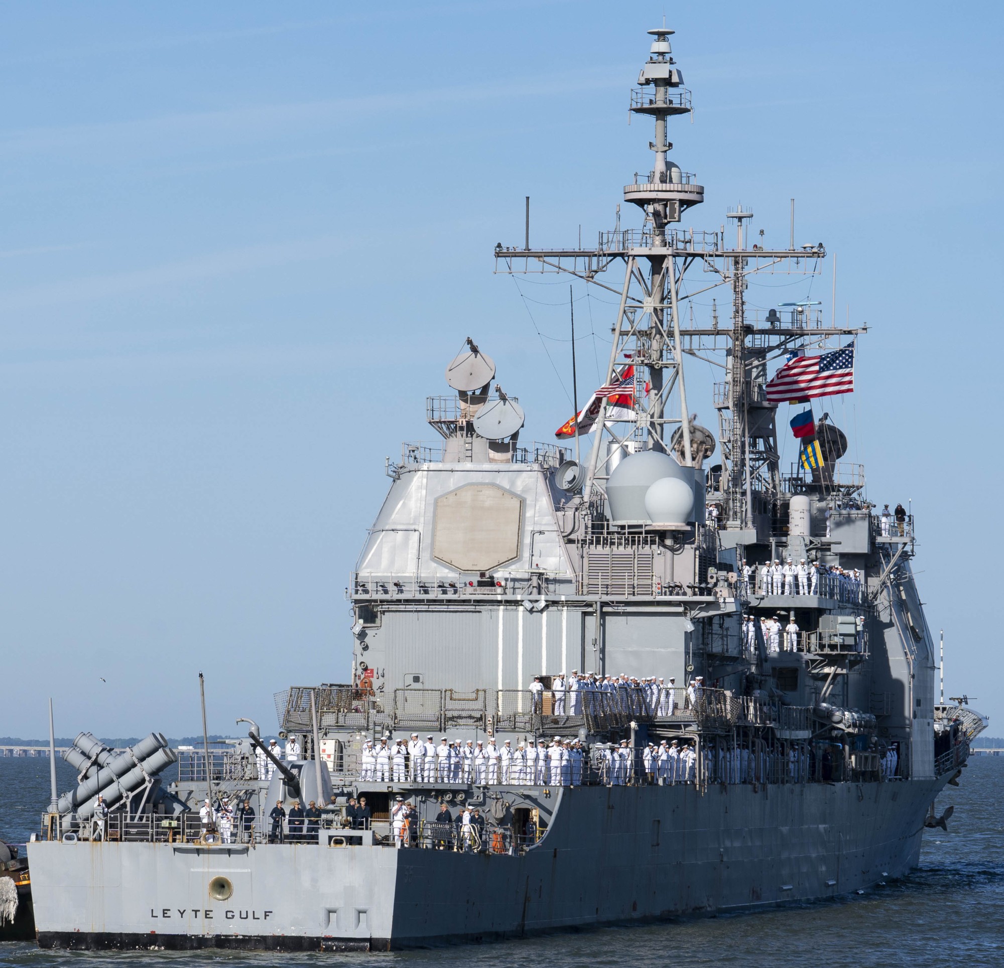 cg-55 uss leyte gulf ticonderoga class guided missile cruiser aegis us navy returning naval station norfolk virginia 97