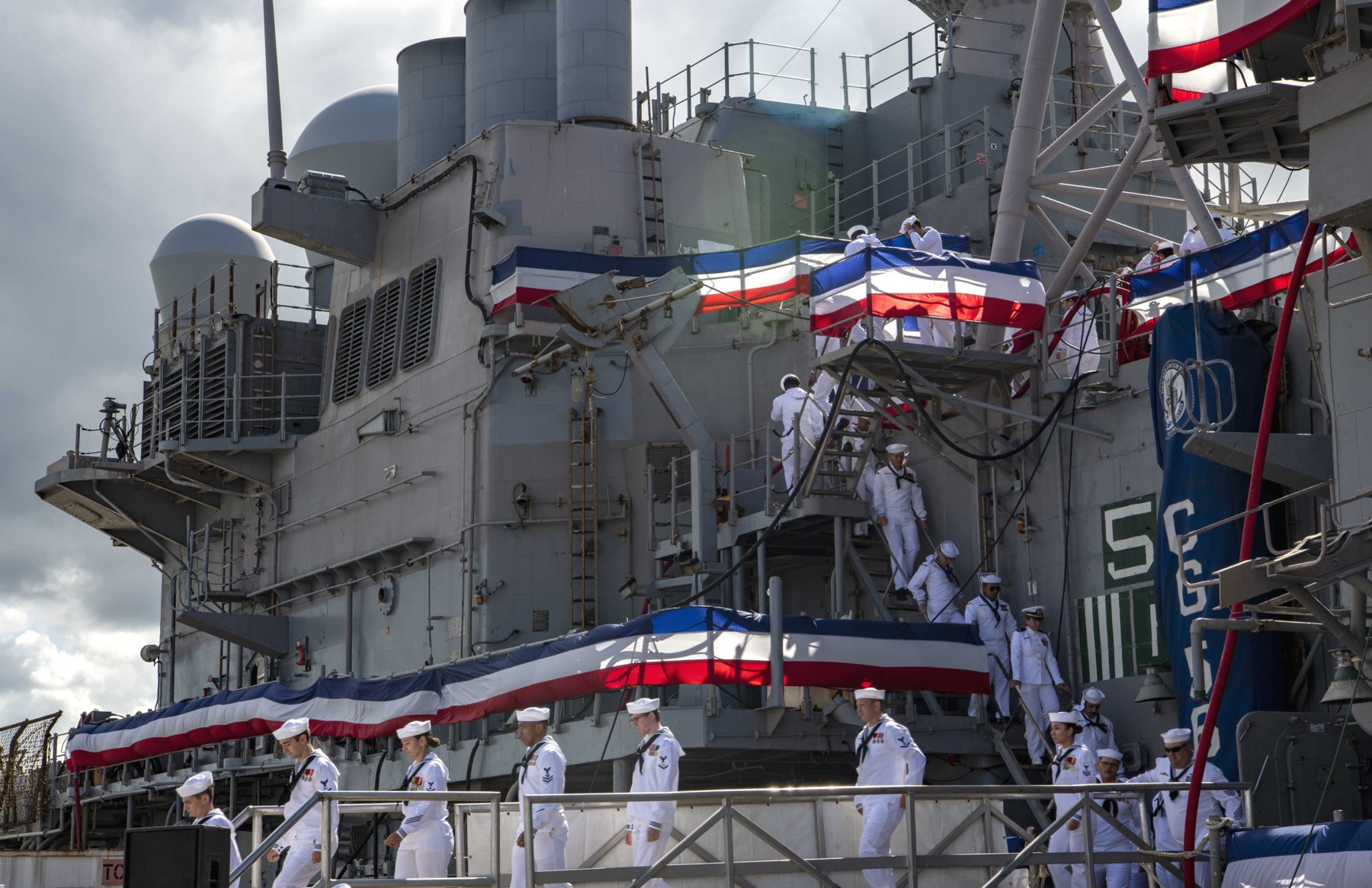 cg-56 uss san jacinto ticonderoga class guided missile cruiser aegis us navy decommissioning ceremony norfolk 163