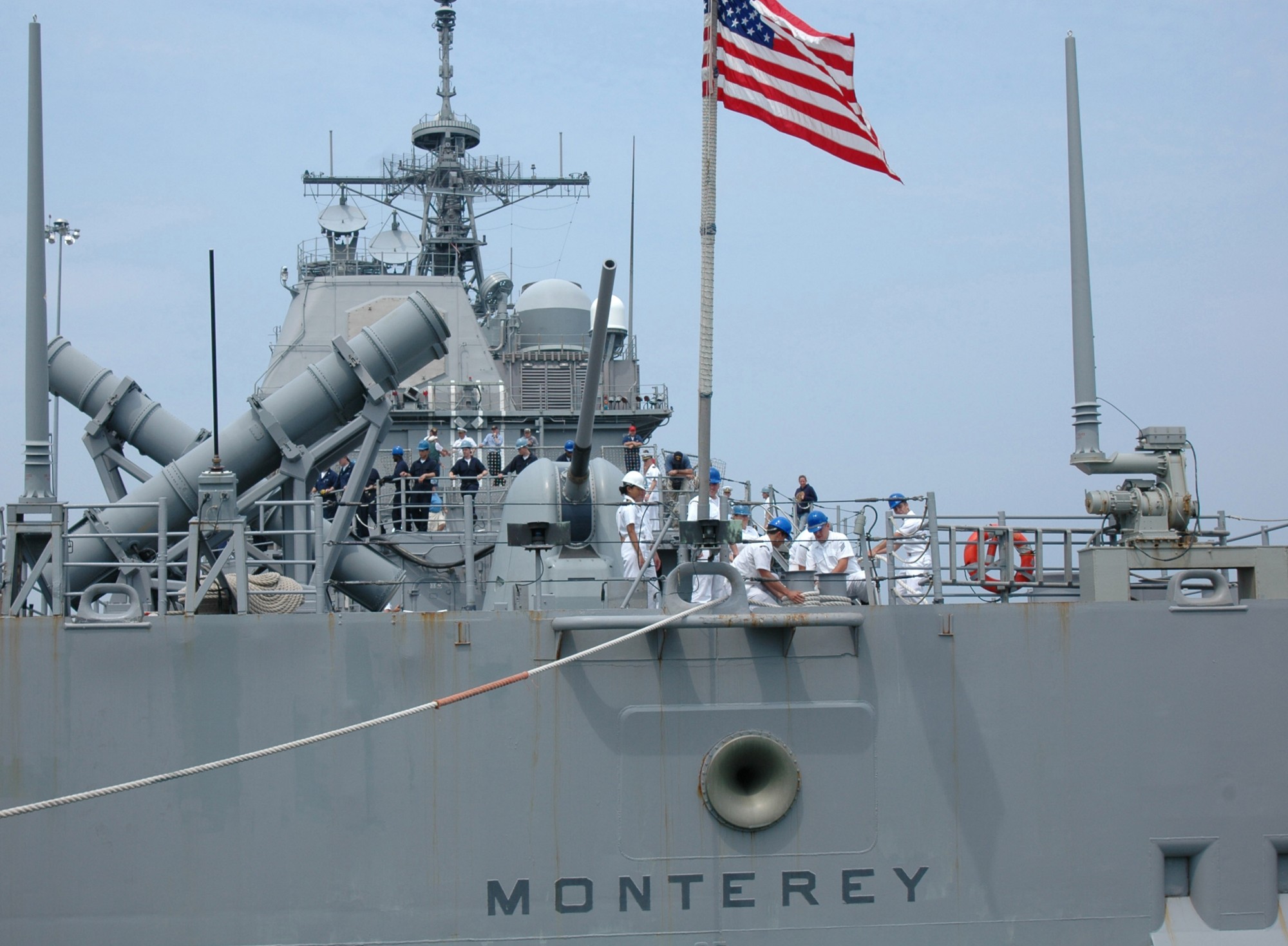 cg-61 uss monterey ticonderoga class guided missile cruiser aegis us navy 17