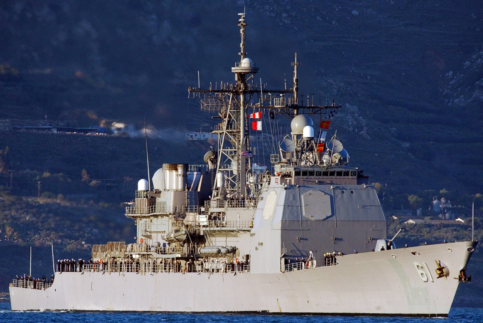 cg-61 uss monterey ticonderoga class guided missile cruiser aegis us navy 22
