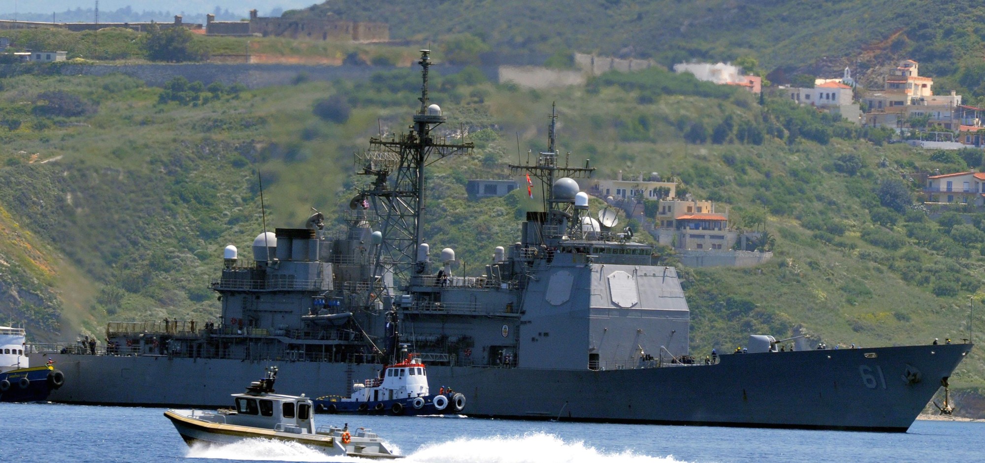 cg-61 uss monterey ticonderoga class guided missile cruiser aegis us navy 35