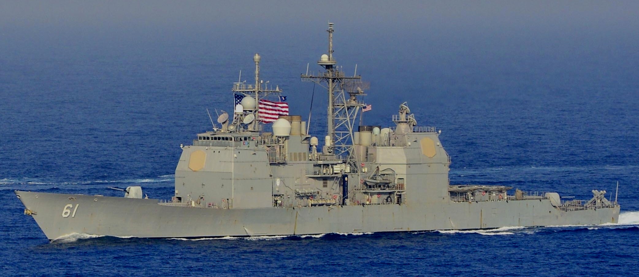 cg-61 uss monterey ticonderoga class guided missile cruiser aegis us navy 62