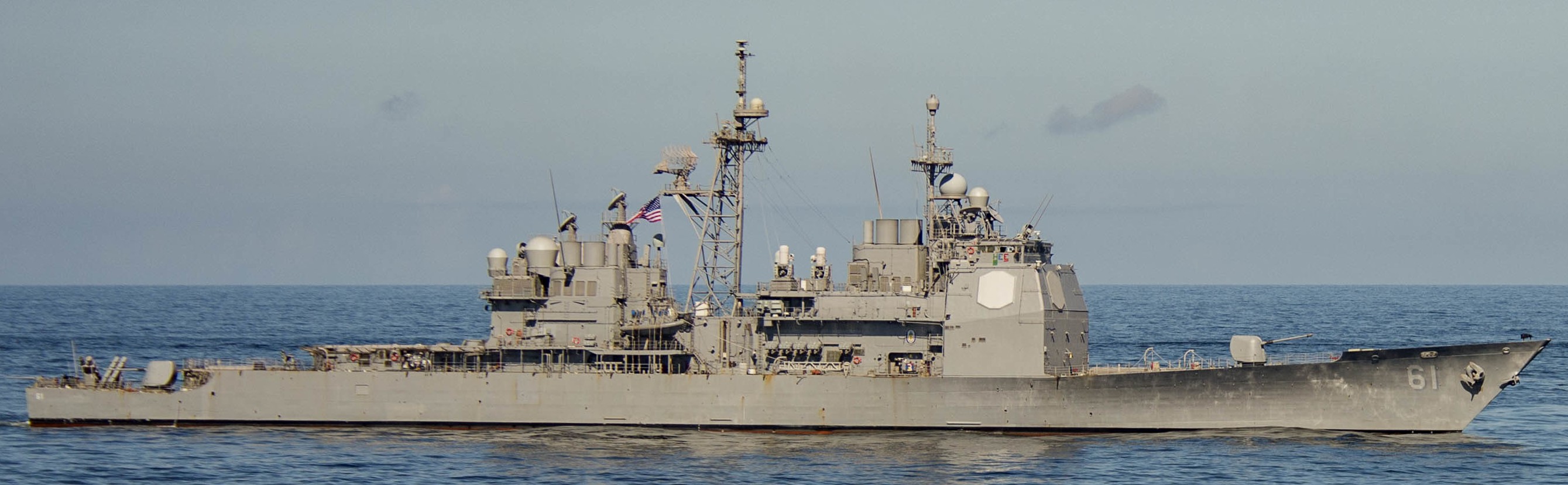 cg-61 uss monterey ticonderoga class guided missile cruiser aegis us navy 73