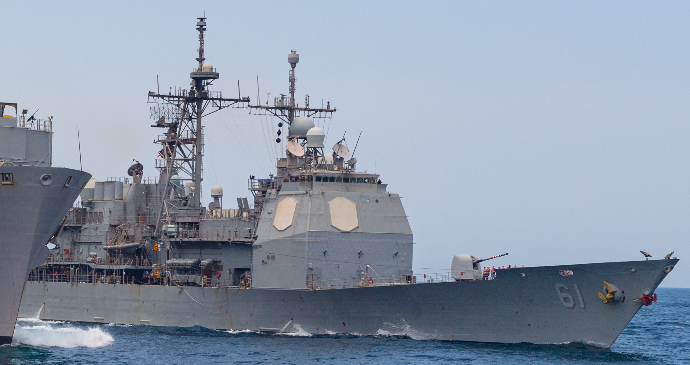 cg-61 uss monterey ticonderoga class guided missile cruiser aegis us navy gulf of oman 113