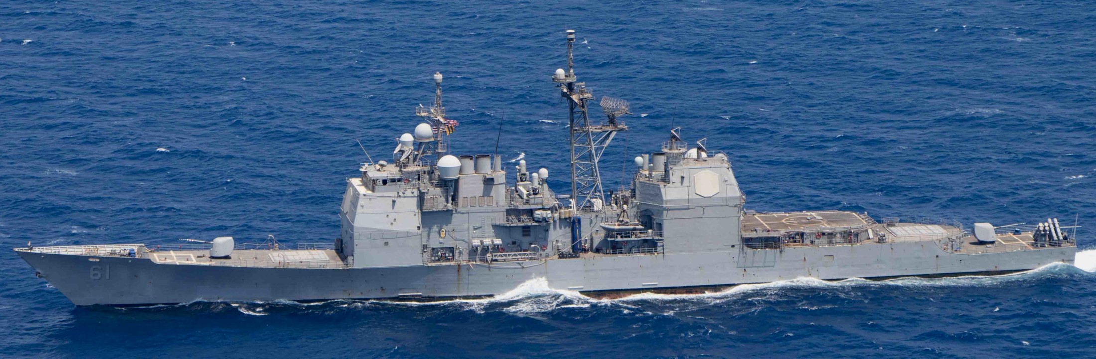 cg-61 uss monterey ticonderoga class guided missile cruiser aegis us navy red sea 122