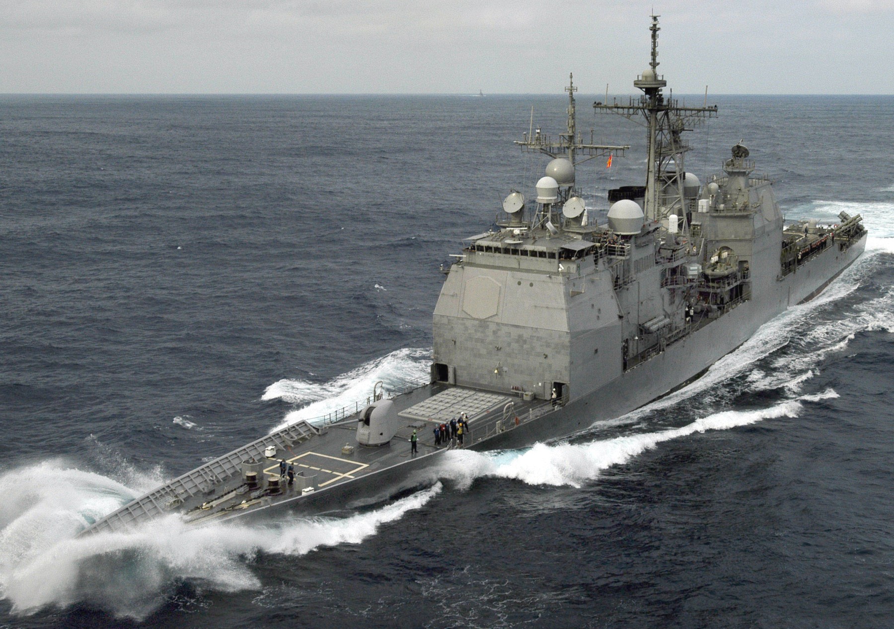 cg-62 uss chancellorsville ticonderoga class guided missile cruiser aegis us navy 09