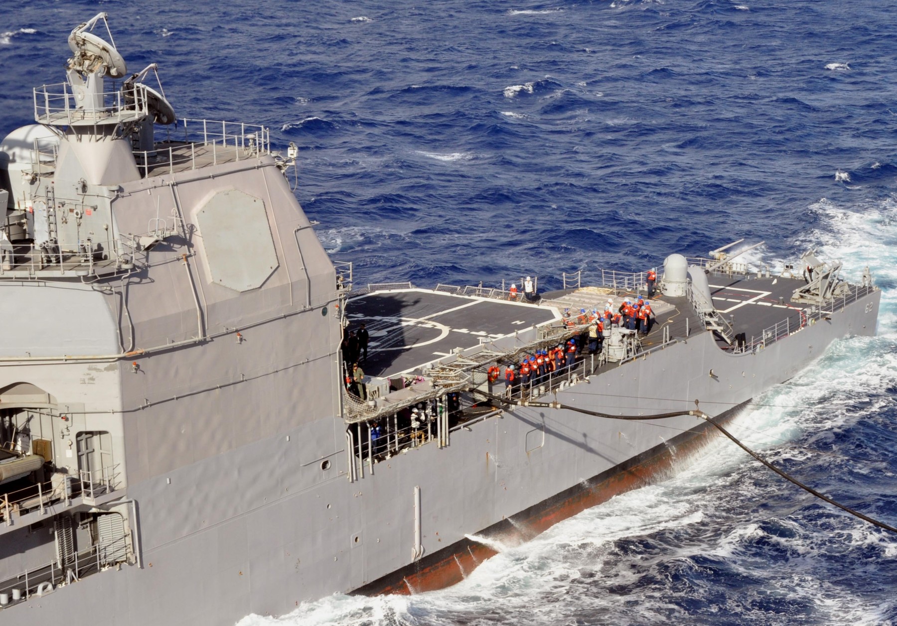 cg-62 uss chancellorsville ticonderoga class guided missile cruiser aegis us navy 21