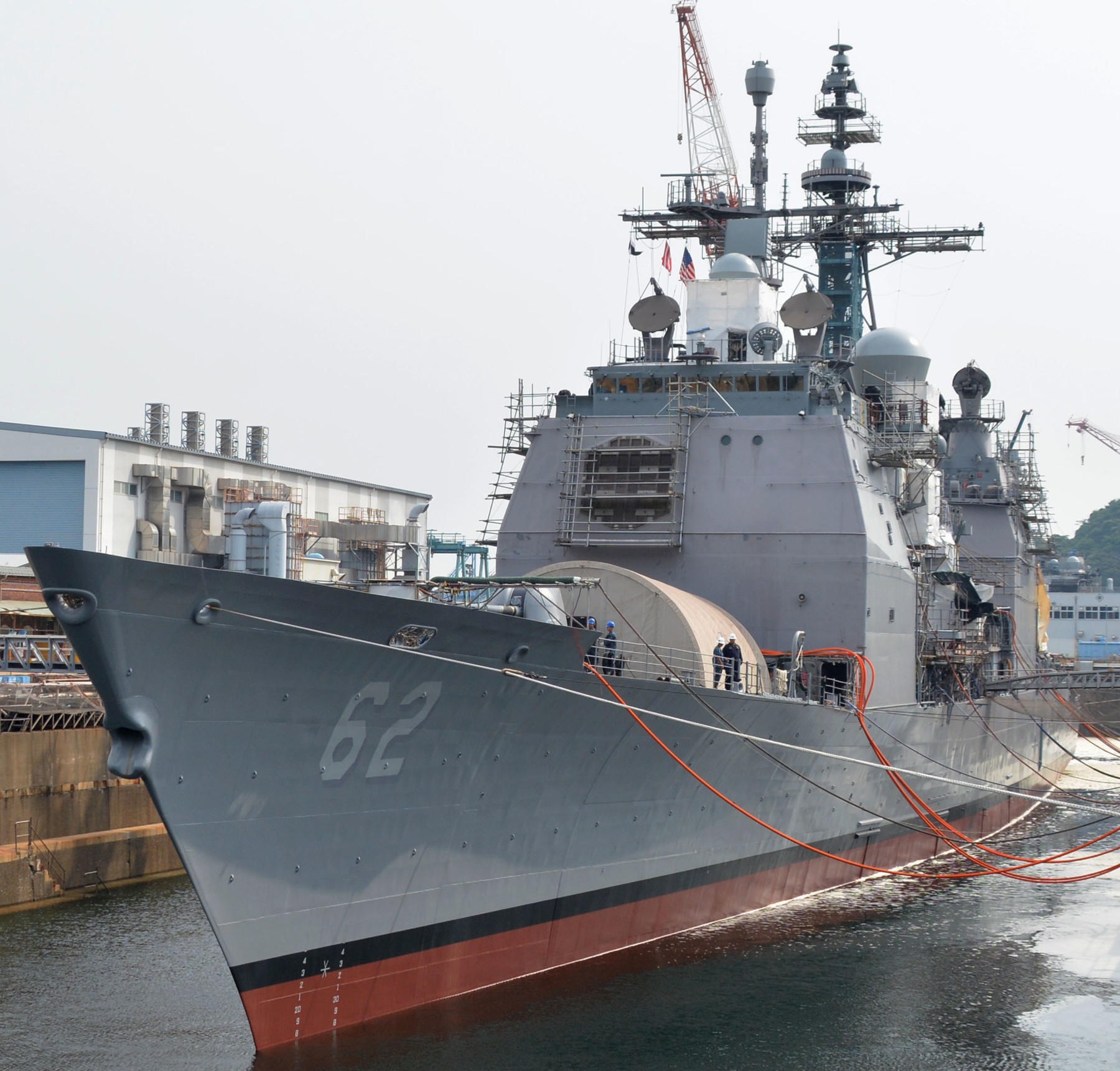 cg-62 uss chancellorsville ticonderoga class guided missile cruiser aegis us navy dry-dock yokosuka japan 72
