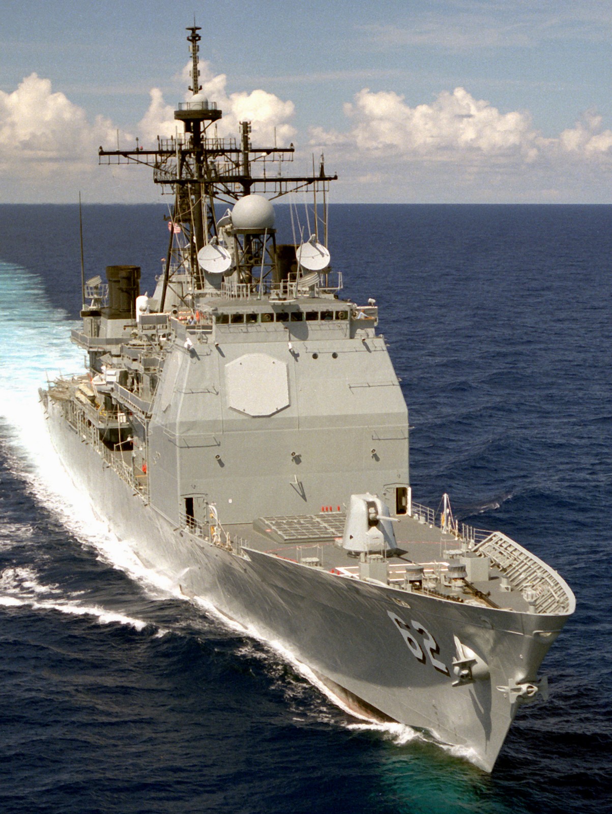 cg-62 uss chancellorsville ticonderoga class guided missile cruiser aegis us navy 123